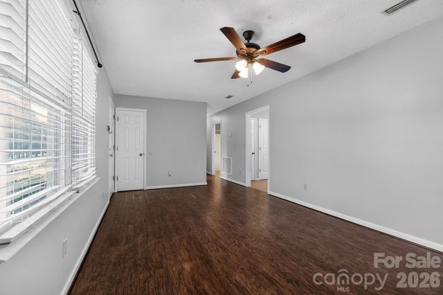 2504 Ashford Drive, Newton, NC 28658