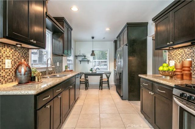 466 Wickliffe Drive, Pasadena, CA 91104