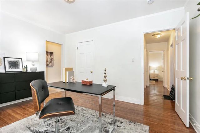 466 Wickliffe Drive, Pasadena, CA 91104