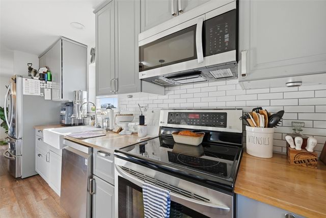 3781 Fm 151, Whitewright, TX 75491