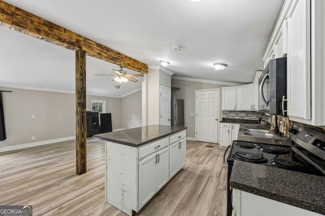 302 Hardee Road NE, Ludowici, GA 31316