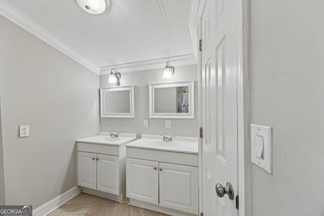 302 Hardee Road NE, Ludowici, GA 31316