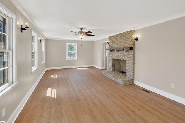 612 Skippers Lodge Road, Cross Hill, SC 29332