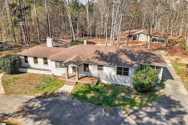 612 Skippers Lodge Road, Cross Hill, SC 29332