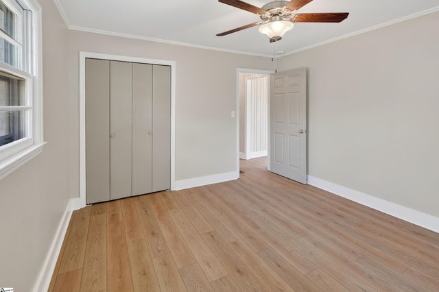 612 Skippers Lodge Road, Cross Hill, SC 29332