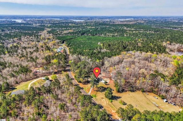 612 Skippers Lodge Road, Cross Hill, SC 29332