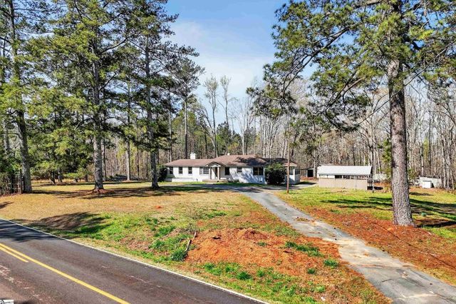 612 Skippers Lodge Road, Cross Hill, SC 29332