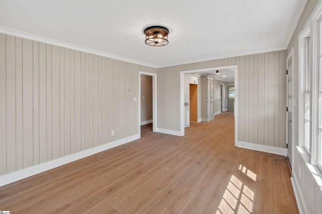 612 Skippers Lodge Road, Cross Hill, SC 29332
