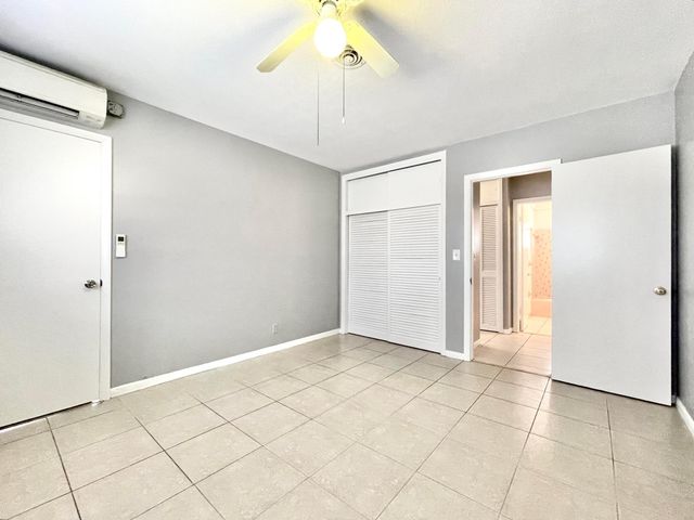 1021 Crystal Lake Drive 315, Deerfield Beach, FL 33064