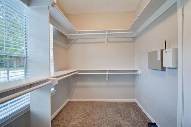 539 W North Hill Drive, Spring, TX 77388