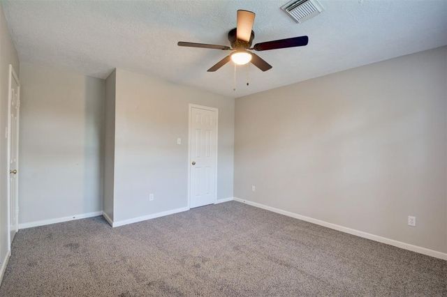 539 W North Hill Drive, Spring, TX 77388