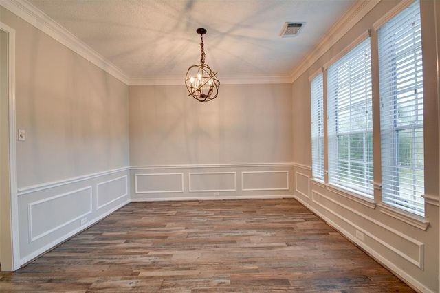 539 W North Hill Drive, Spring, TX 77388