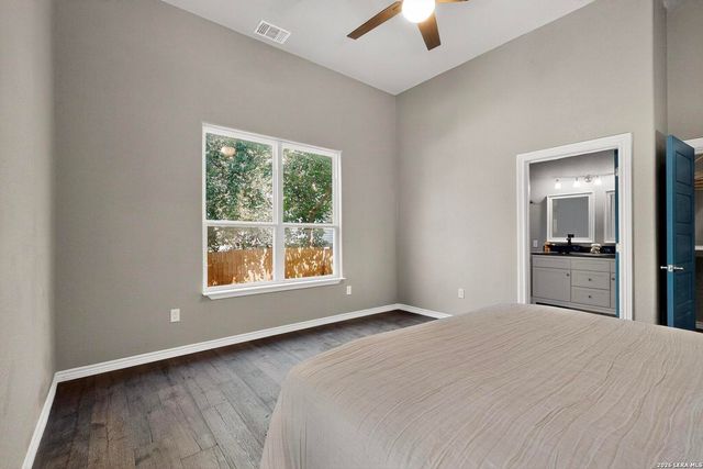 305 SPRUCE ST, San Antonio, TX 78203