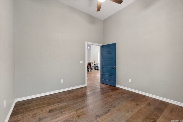 305 SPRUCE ST, San Antonio, TX 78203