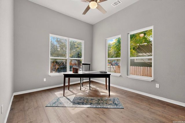 305 SPRUCE ST, San Antonio, TX 78203