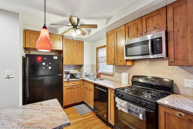 11 ELNA CT, Bayonne, NJ 07002