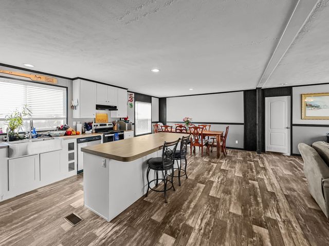 303 Mesa Ridge, Decatur, TX 76234