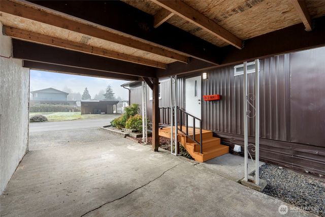 201 Ho Hum Lane, Aberdeen, WA 98520