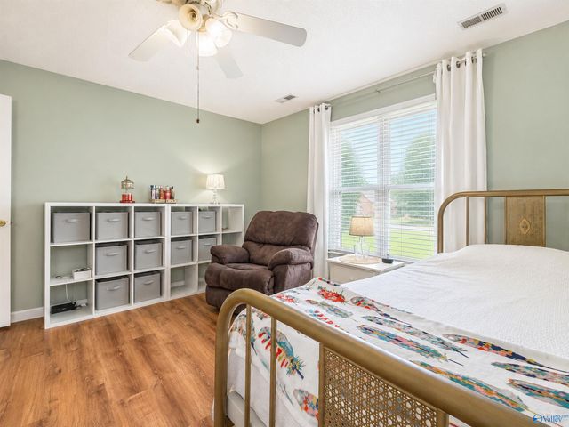 2709 Friar Tuck Court SW, Decatur, AL 35603