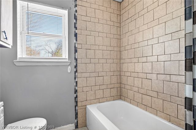 904 22nd Street, Barling, AR 72923