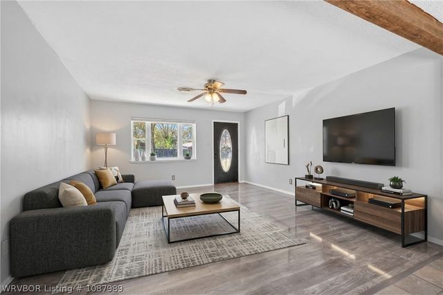 904 22nd Street, Barling, AR 72923