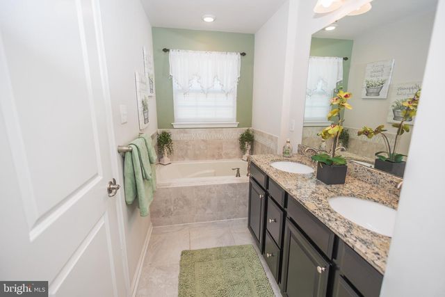1023 PRIME PL, Sewell, NJ 08080