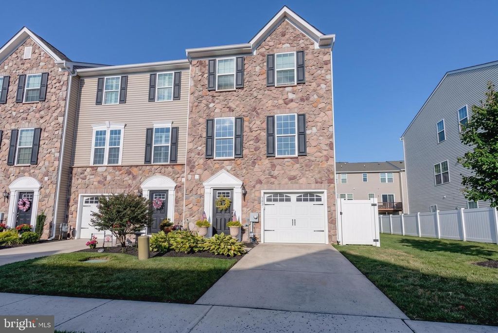1023 PRIME PL, Sewell, NJ 08080