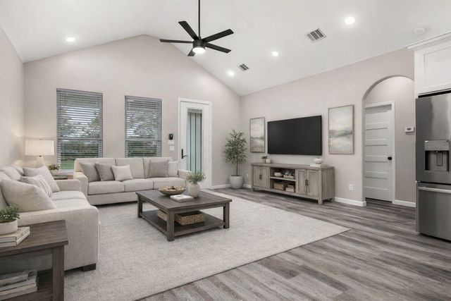 3617 Pecan Drive, Bacliff, TX 77518
