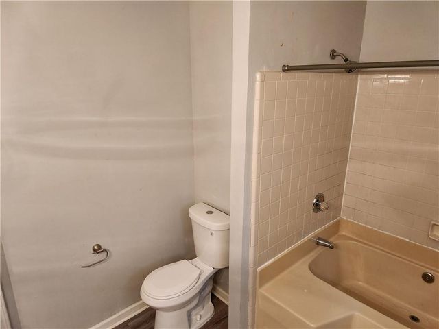 5472 Four Winds Drive SW, Lilburn, GA 30047