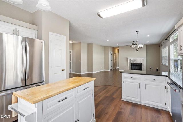 107 Covington Drive, Chapel Hill, NC 27514