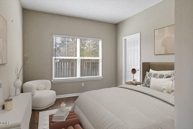 107 Covington Drive, Chapel Hill, NC 27514