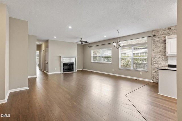 107 Covington Drive, Chapel Hill, NC 27514