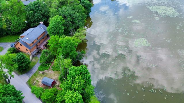 707 Quinn Road, Mchenry, IL 60051