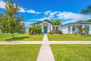475 36TH AVENUE N, St Petersburg, FL 33704