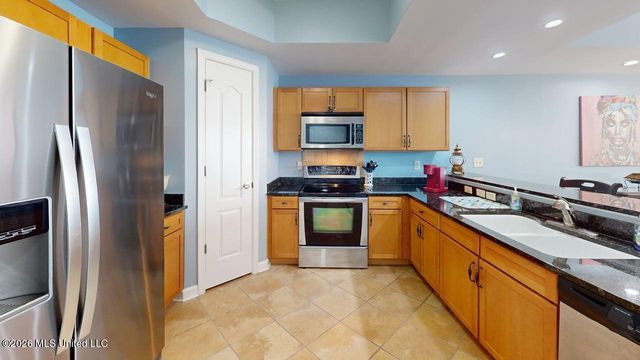 1200 Beach Drive, 705, Gulfport, MS 39507