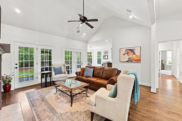142 E Pleasant Colony Drive, Aiken, SC 29803