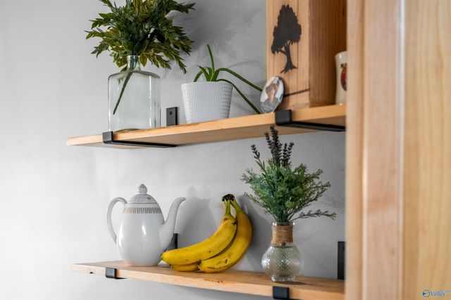 141 Swindall Circle, Rainbow City, AL 35906