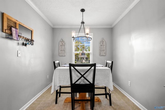 141 Swindall Circle, Rainbow City, AL 35906