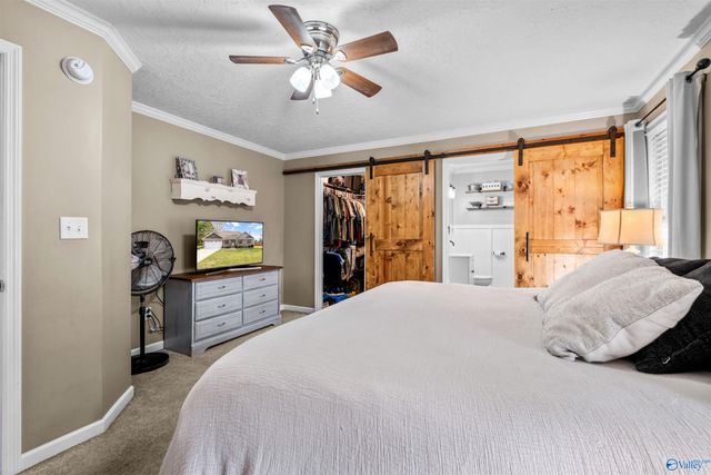 141 Swindall Circle, Rainbow City, AL 35906