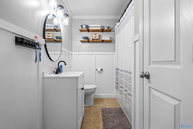 141 Swindall Circle, Rainbow City, AL 35906