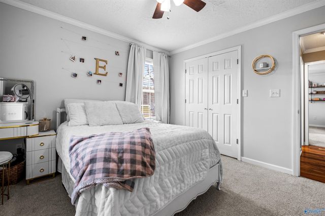 141 Swindall Circle, Rainbow City, AL 35906