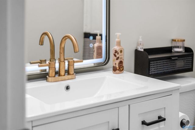 141 Swindall Circle, Rainbow City, AL 35906