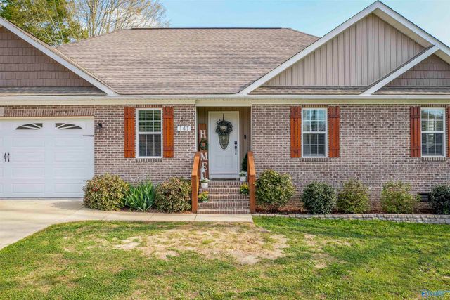 141 Swindall Circle, Rainbow City, AL 35906