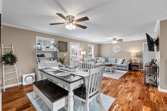 141 Swindall Circle, Rainbow City, AL 35906