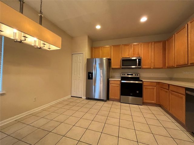 2923 SWEETSPIRE CIRCLE, Oviedo, FL 32766