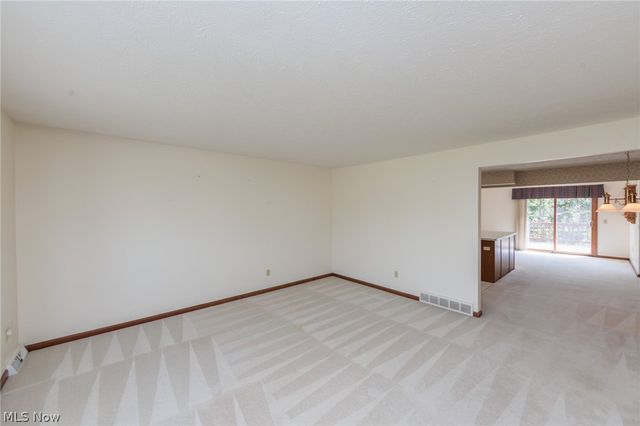 5111 Rockport Cove, Stow, OH 44224