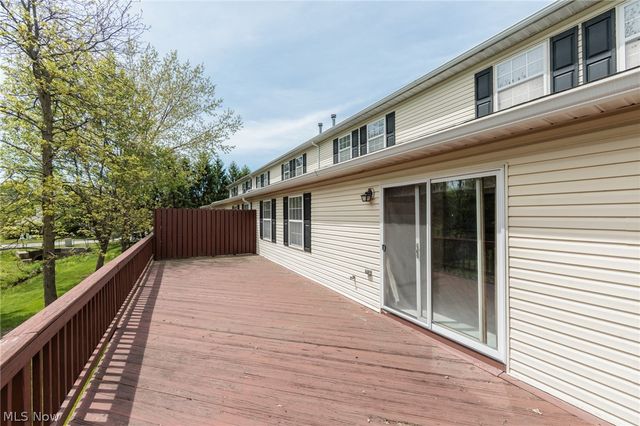 5111 Rockport Cove, Stow, OH 44224