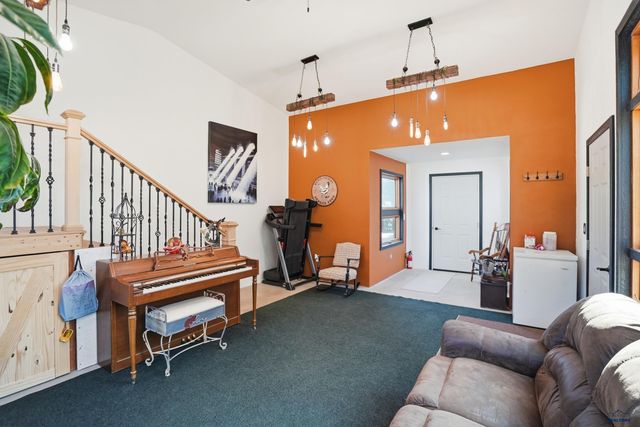 13771 TRIPLE S DR, Rapid City, SD 57702