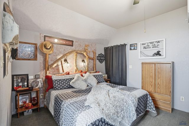 13771 TRIPLE S DR, Rapid City, SD 57702