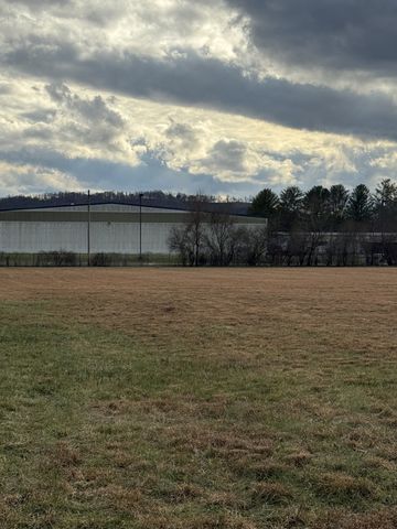 0 North Grundy Quarles Hwy, Gainesboro, TN 38562